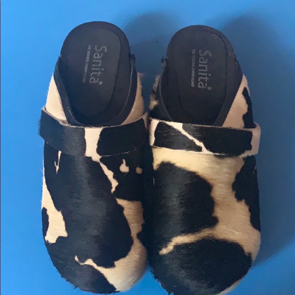 Clogs